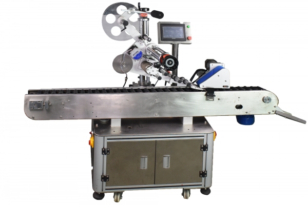 【貼標機】平面貼標機使用的優勢是什么？(圖1)